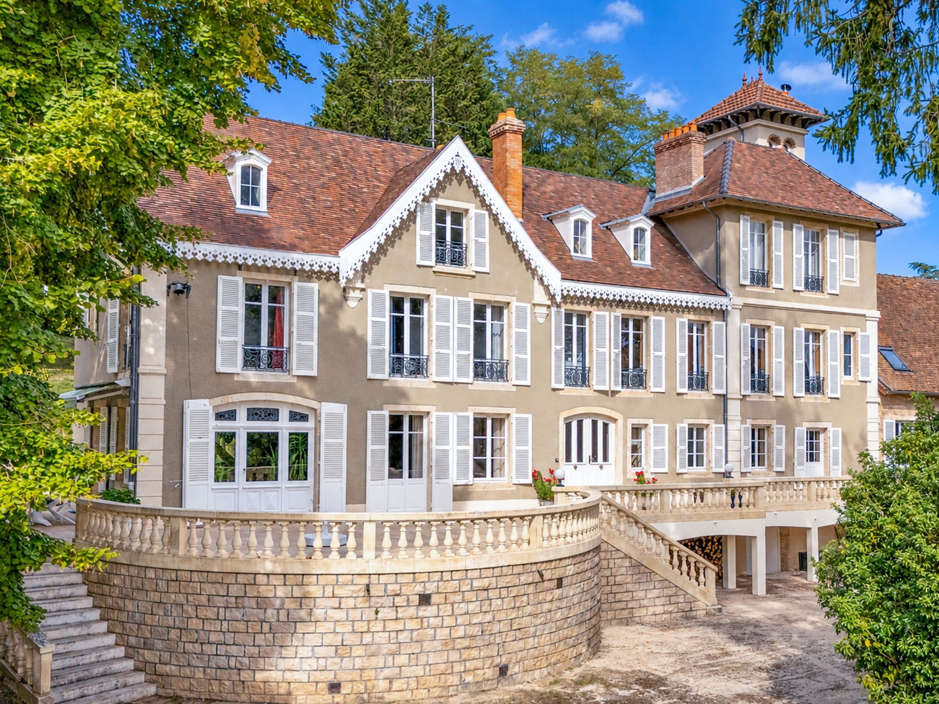 maison de luxe 15 Pièces en vente sur BEAUNE (21200)