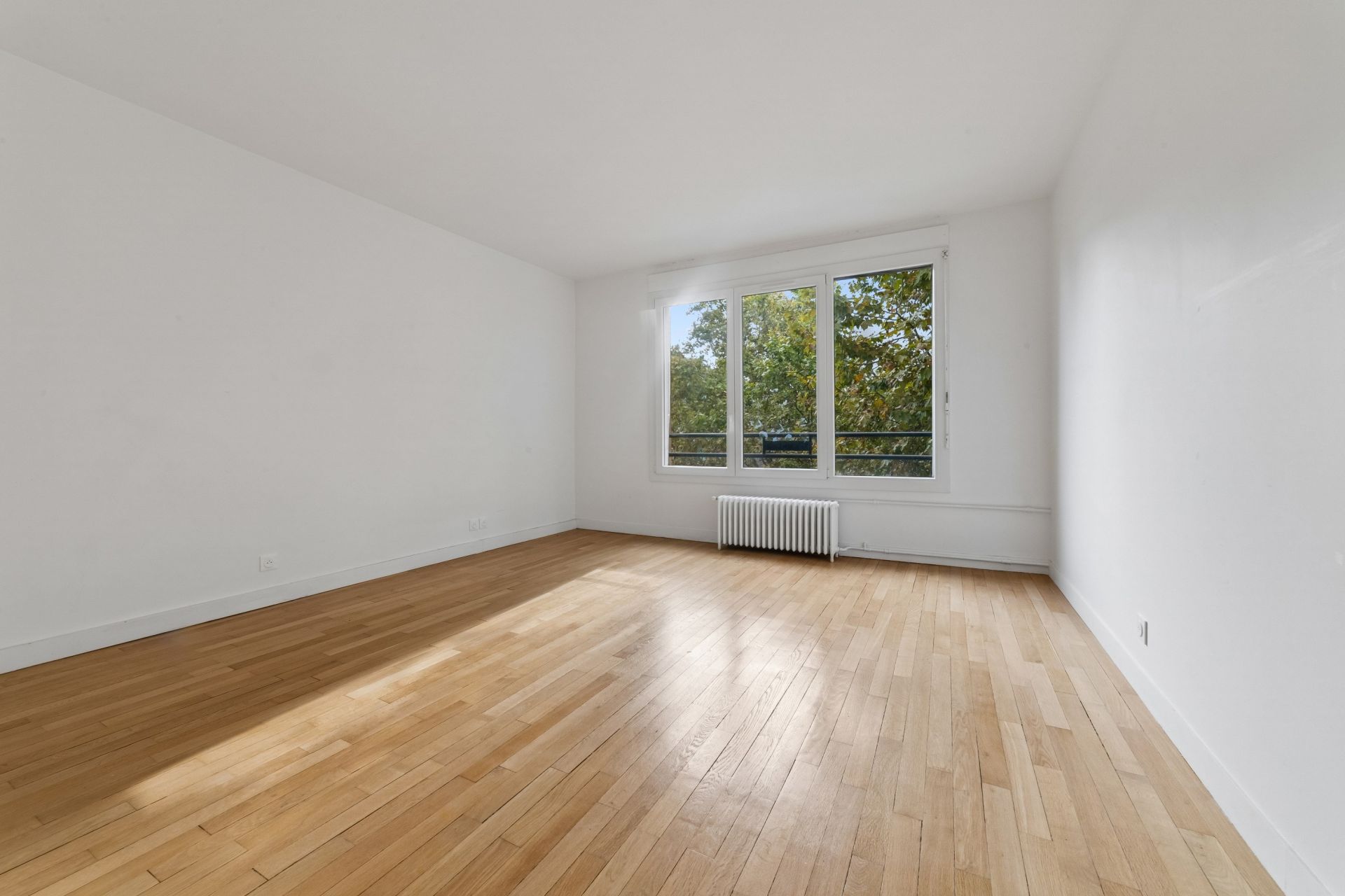 luxury apartment 3 Rooms for sale on PARIS (75016)