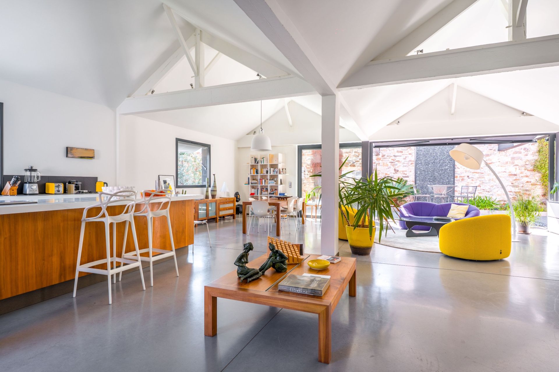 luxury house 5 Rooms for sale on NANTES (44100)