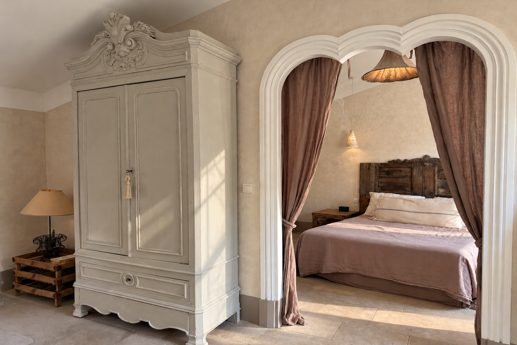mas 10 Rooms for sale on UZES (30700)