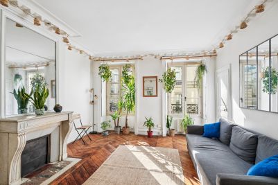 Sale Luxury apartment Paris 9 4&nbsp;Rooms 69.04&nbsp;m²
