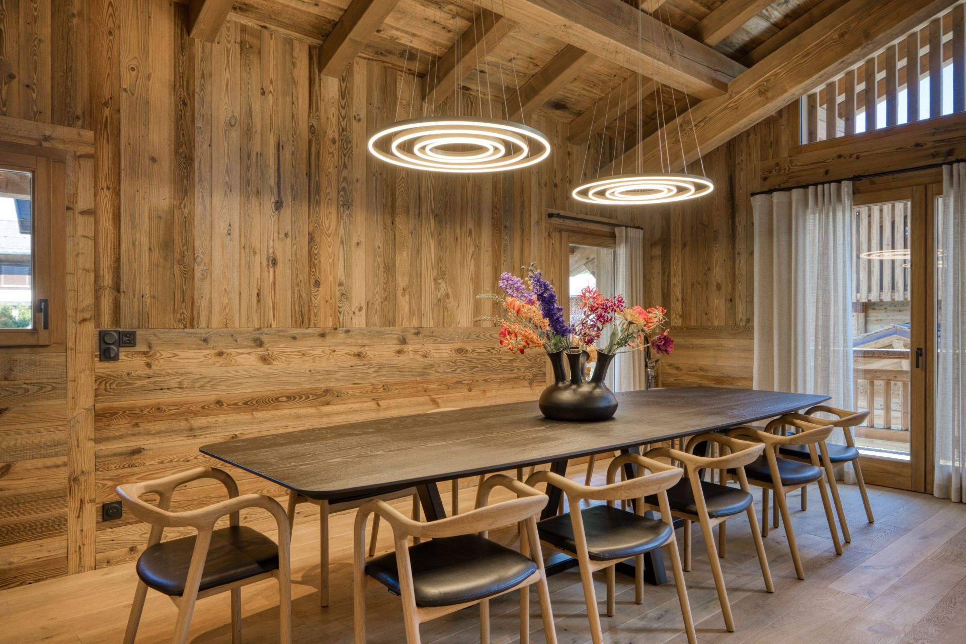 luxury chalet 7 Rooms for seasonal rent on MEGEVE (74120)