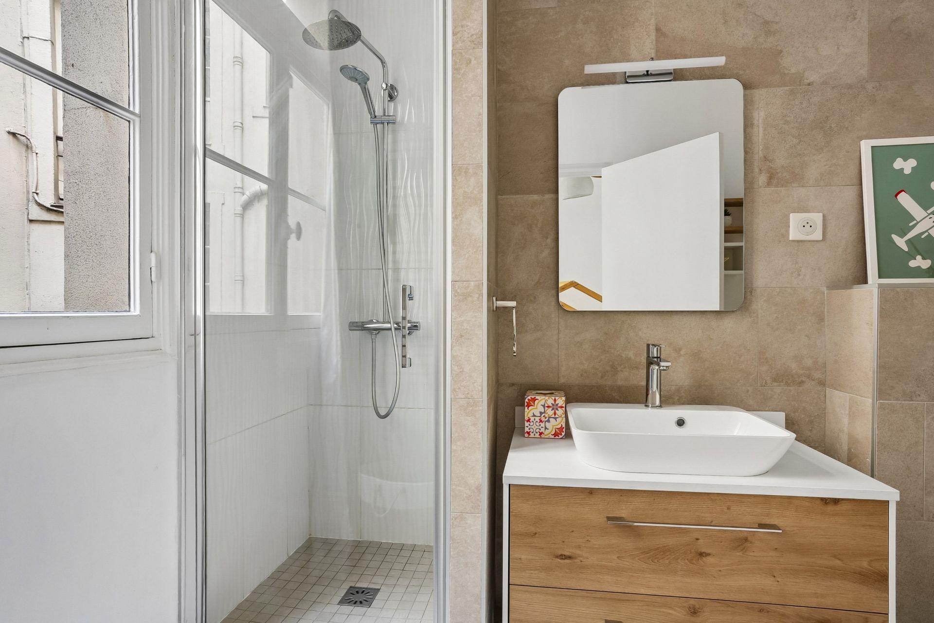 luxury apartment 5 Rooms for sale on PARIS (75001)