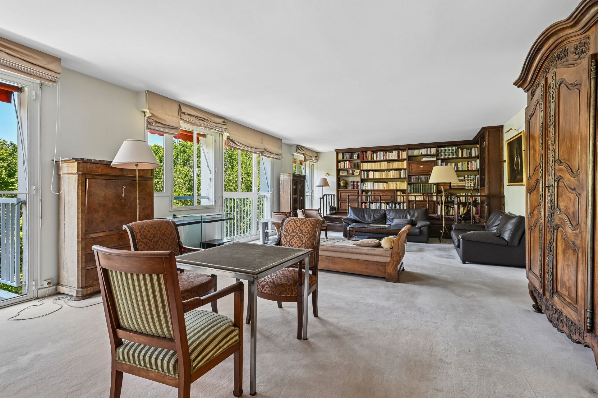 luxury apartment 6 Rooms for sale on NEUILLY SUR SEINE (92200)