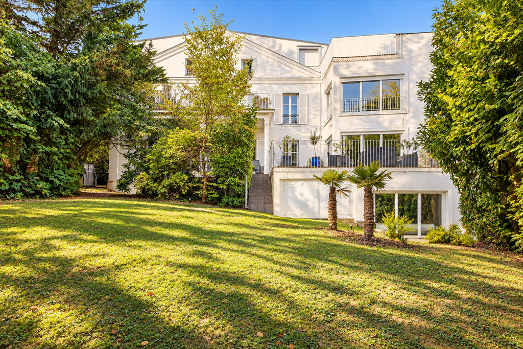 maison de luxe 11 Pièces en vente sur SEVRES (92310)