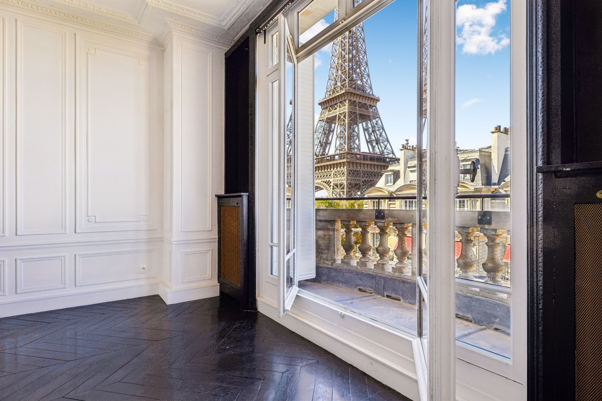 duplex de luxe 15 Pièces en vente sur PARIS (75007)