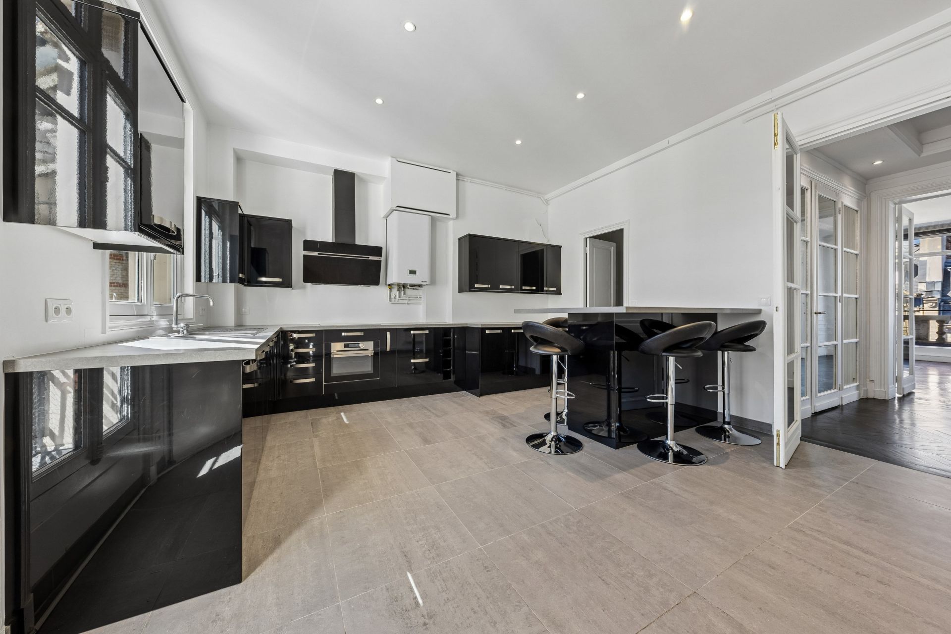 duplex de luxe 15 Pièces en vente sur PARIS (75007)