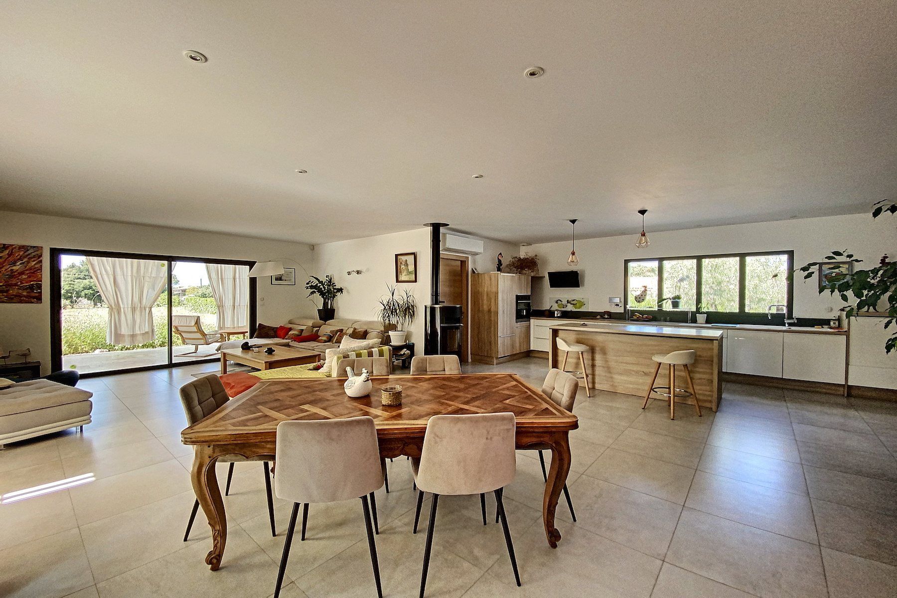 villa de luxe 5 Pièces en vente sur UZES (30700)
