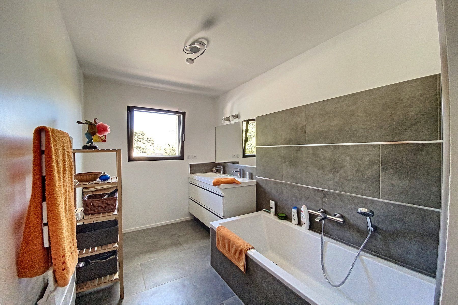 villa de luxe 5 Pièces en vente sur UZES (30700)