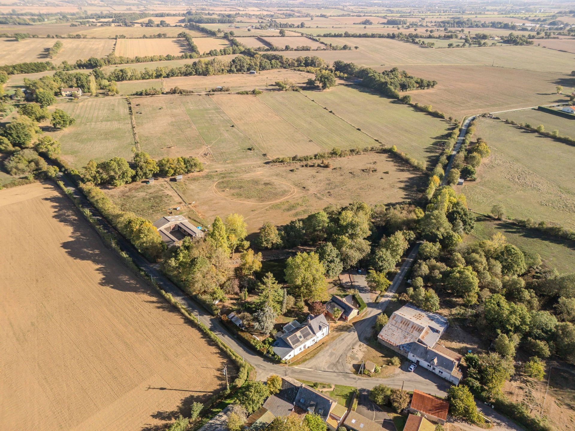 equestrian property 6 Rooms for sale on LIGNE (44850)