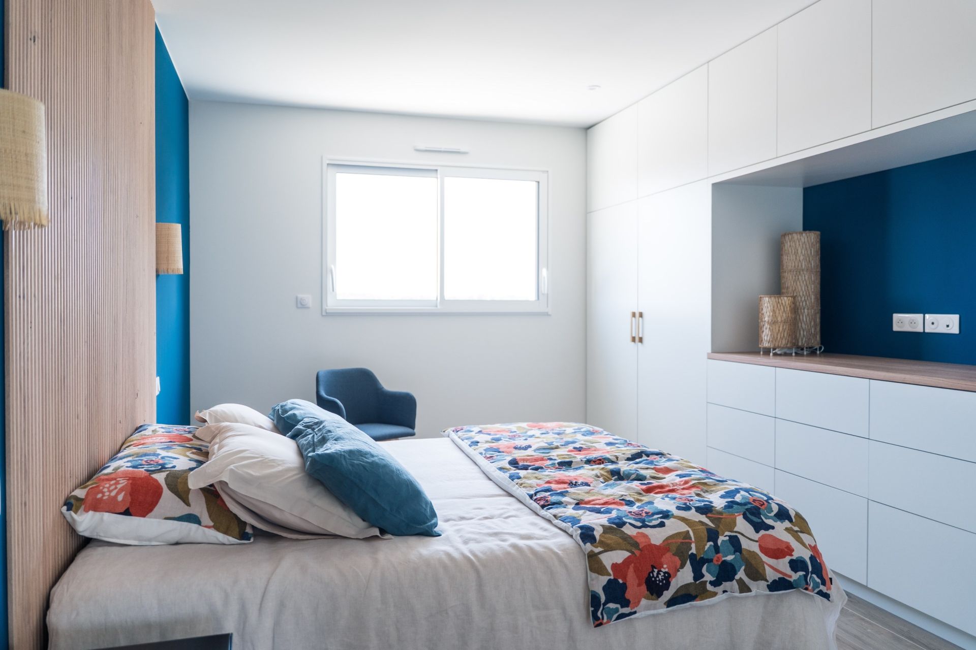 luxury house 6 Rooms for sale on VAUX SUR MER (17640)
