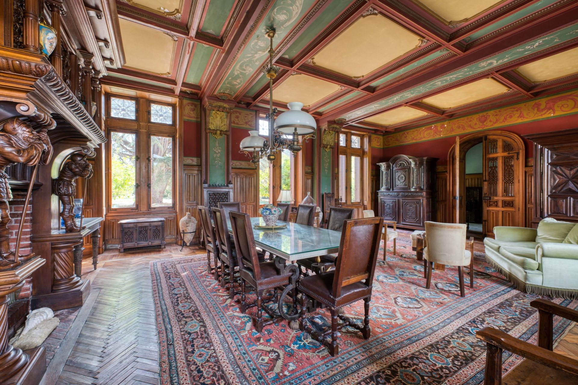 château 23 Pièces en vente sur FONTCOUVERTE (17100)