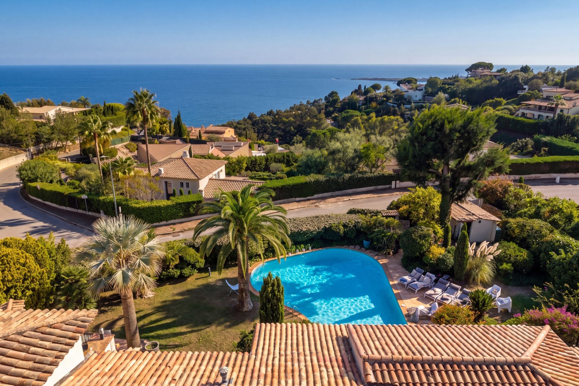 maison provençale de luxe 5 Pièces en vente sur VALLAURIS (06220)