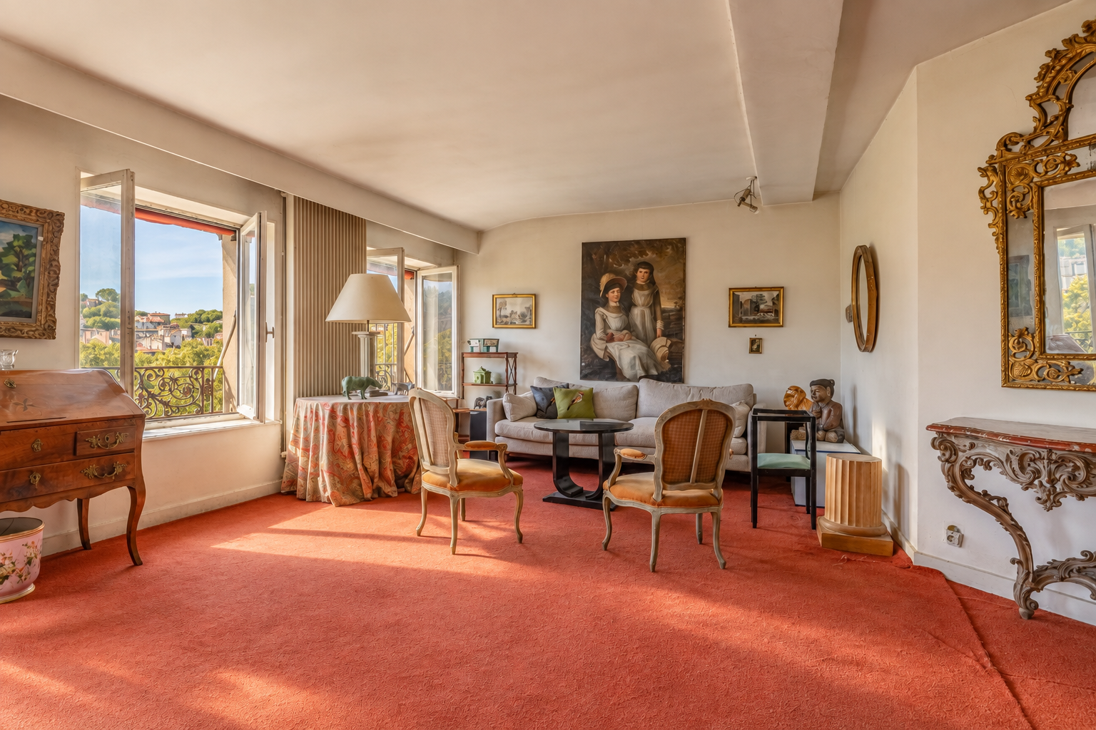 luxury apartment 6 Rooms for sale on LYON (69002)