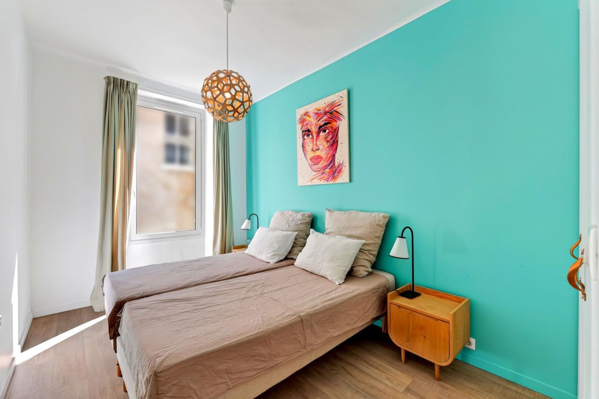 duplex de luxe 4 Pièces en vente sur MARSEILLE (13007)