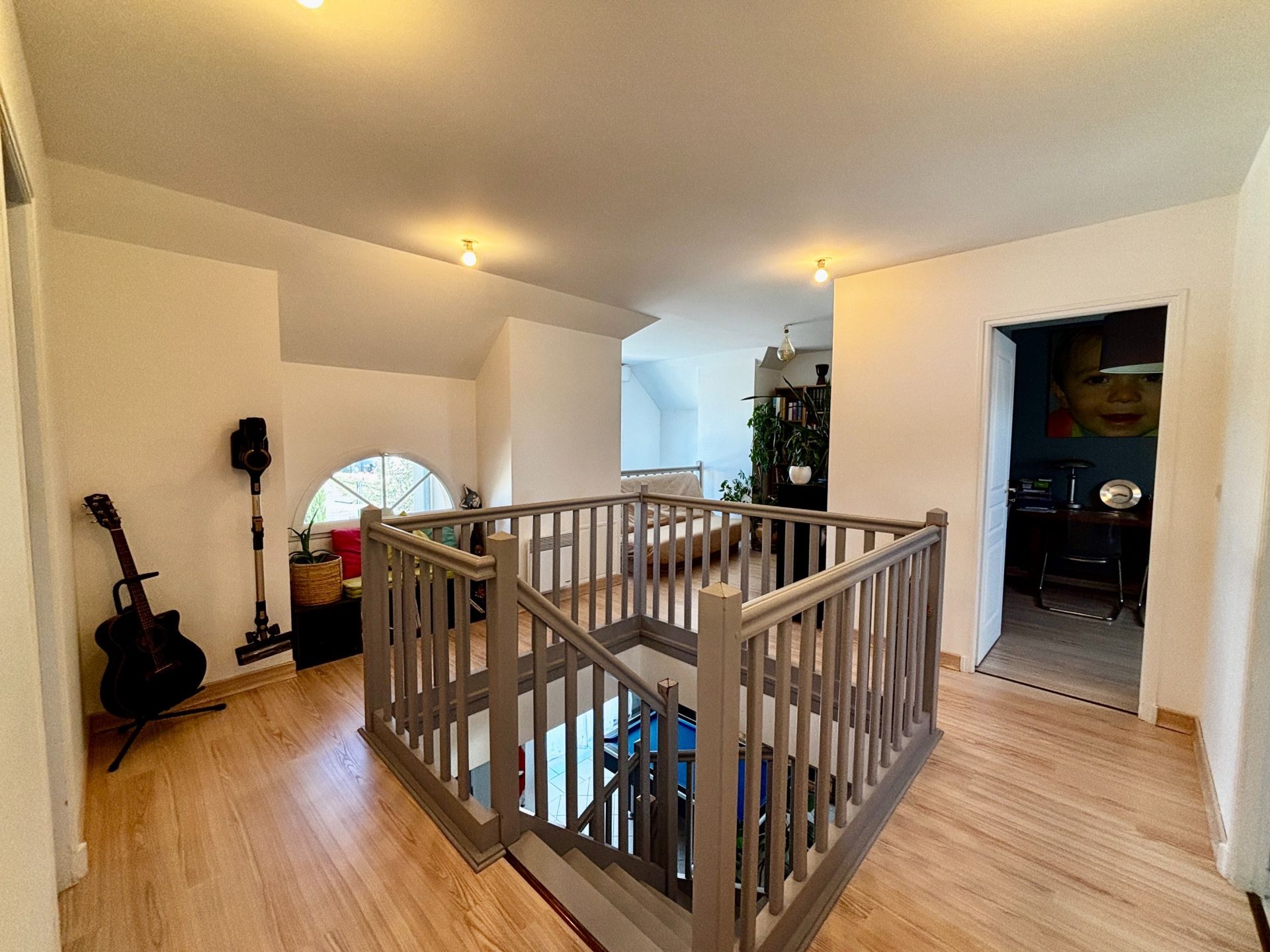 maison contemporaine 6 Pièces en vente sur CHARGE (37530)