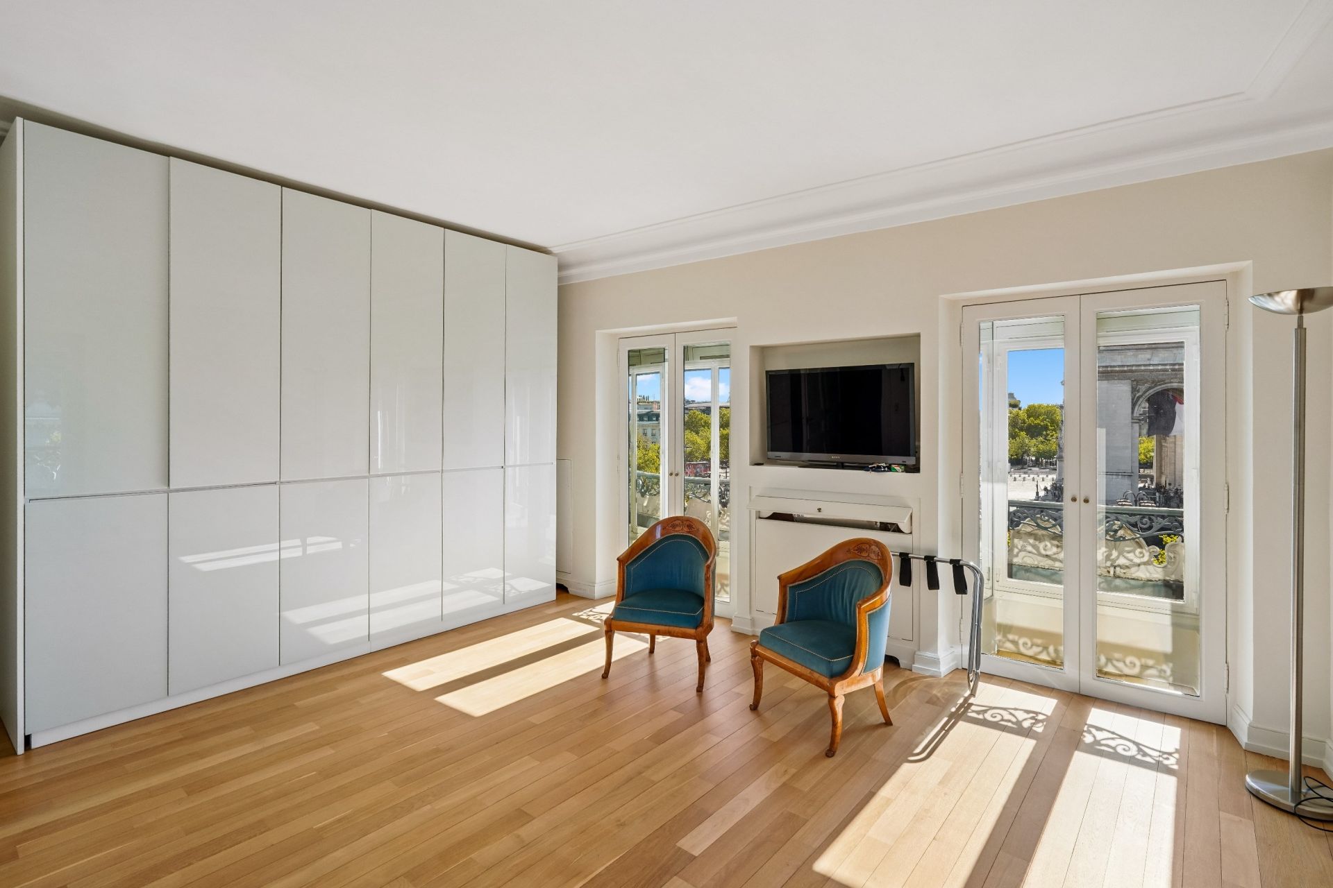 appartement de luxe 3 Pièces en location sur PARIS (75008)