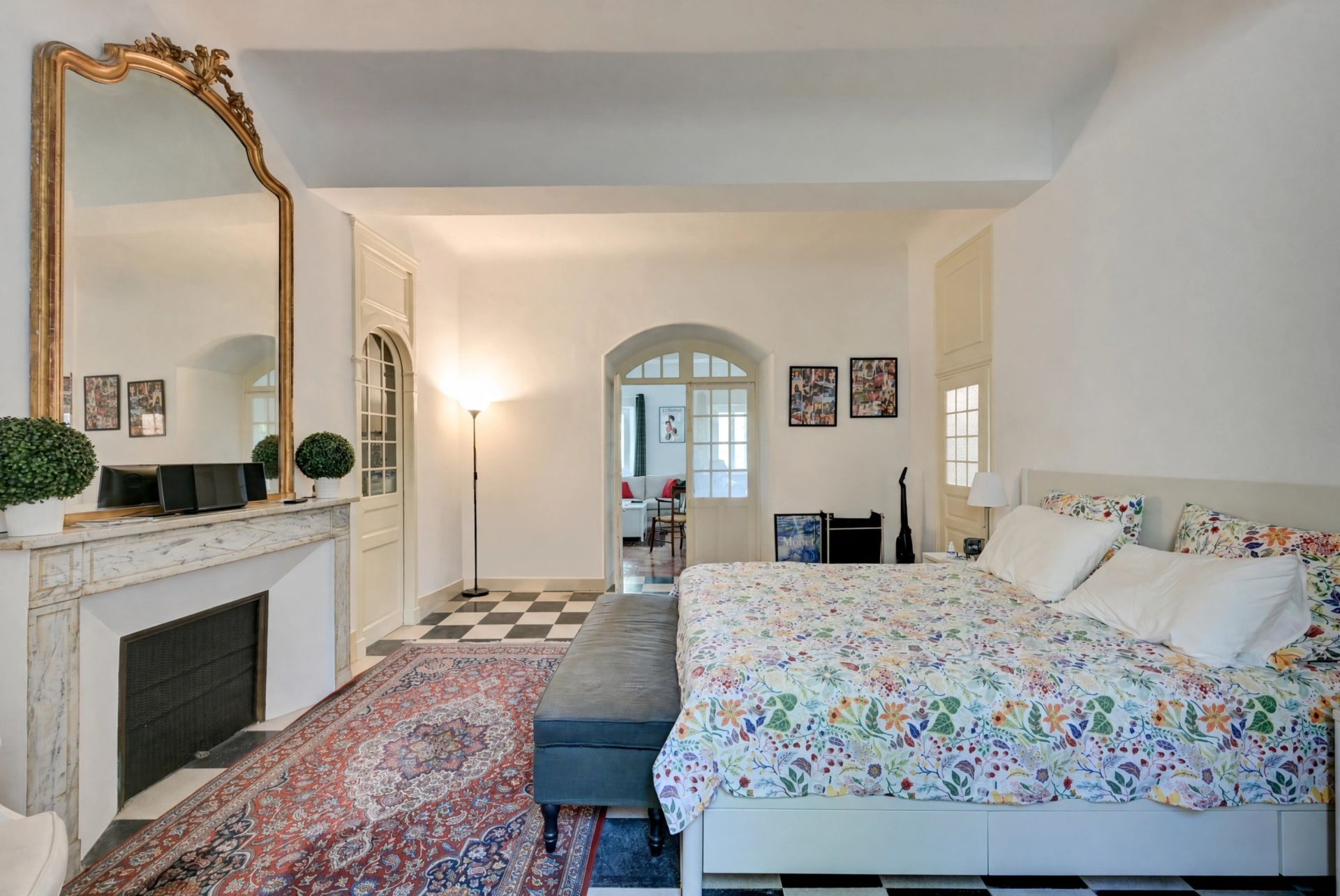 luxury house 8 Rooms for rent on AIX EN PROVENCE (13100)