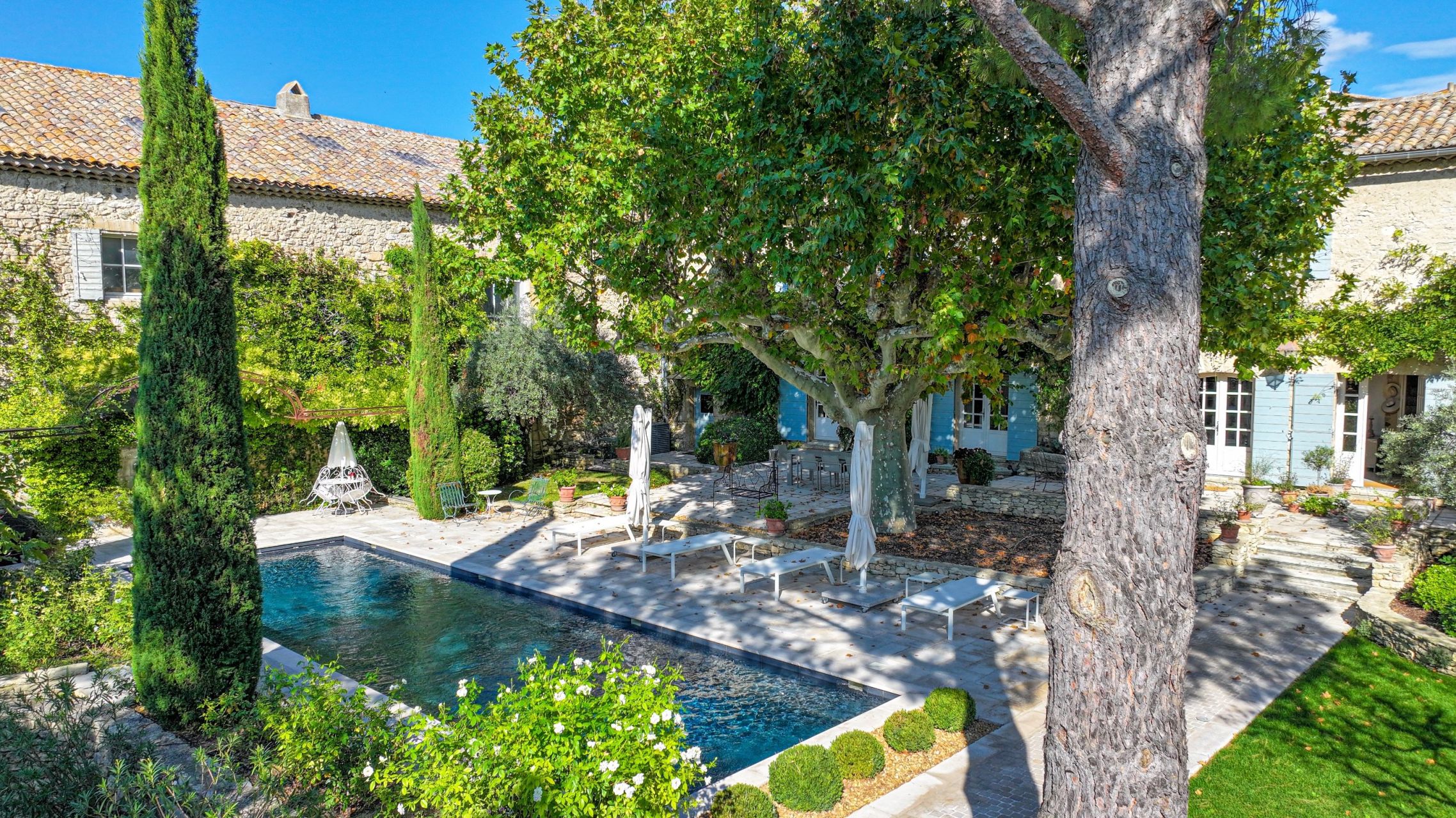 maison de luxe 9 Pièces en vente sur LAGNES (84800)