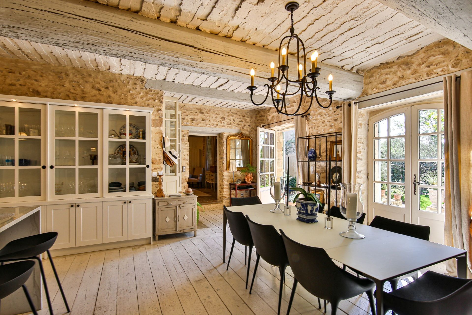 maison de luxe 9 Pièces en vente sur LAGNES (84800)