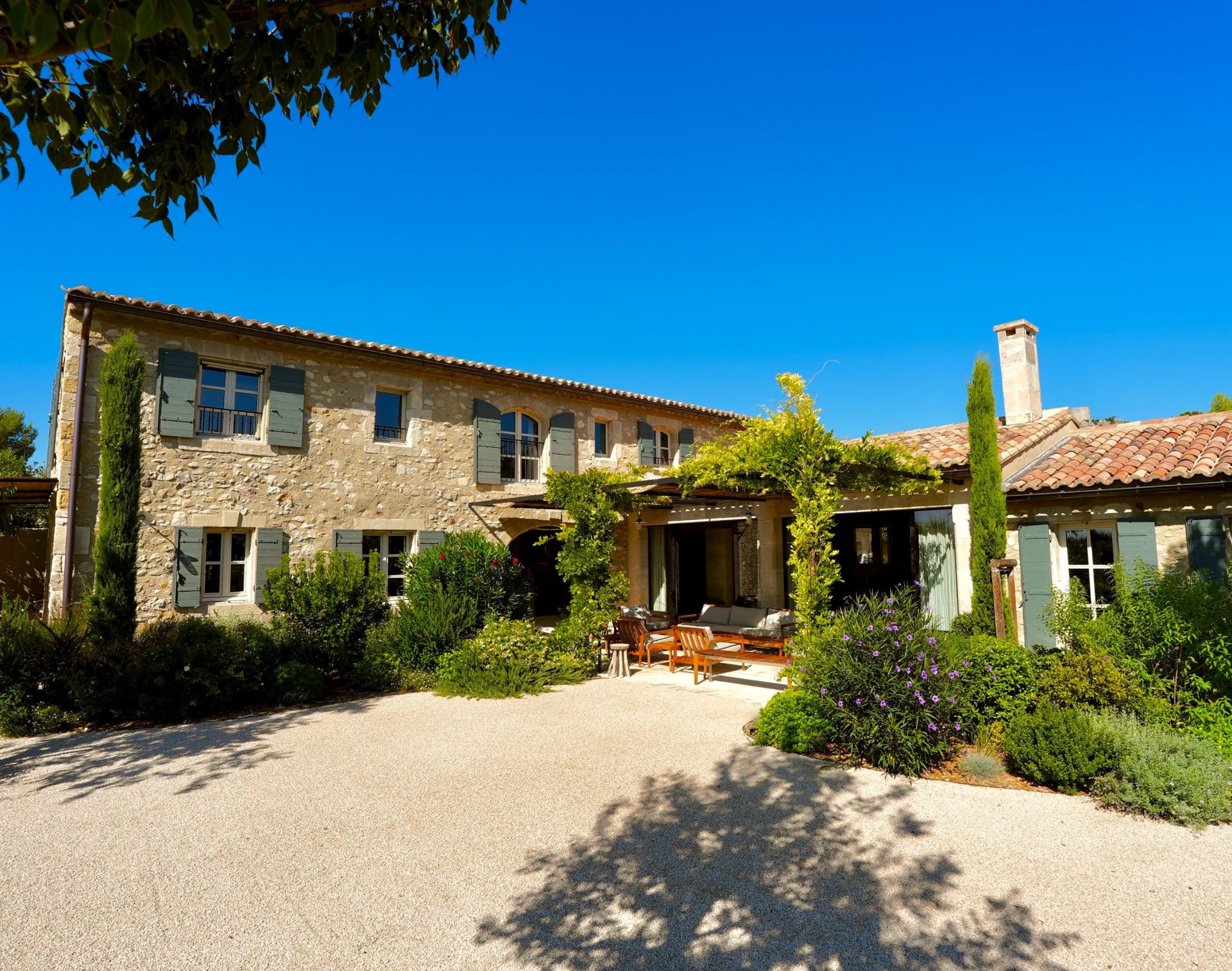 maison de luxe 10 Pièces en location saisonnière sur EYGALIERES (13810)