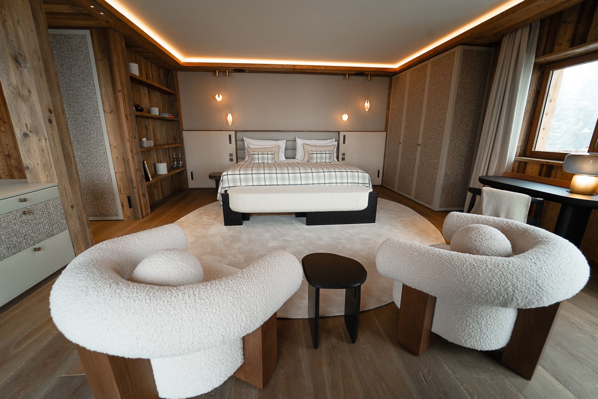 chalet de luxe 11 Pièces en location saisonnière sur COURCHEVEL (73120)