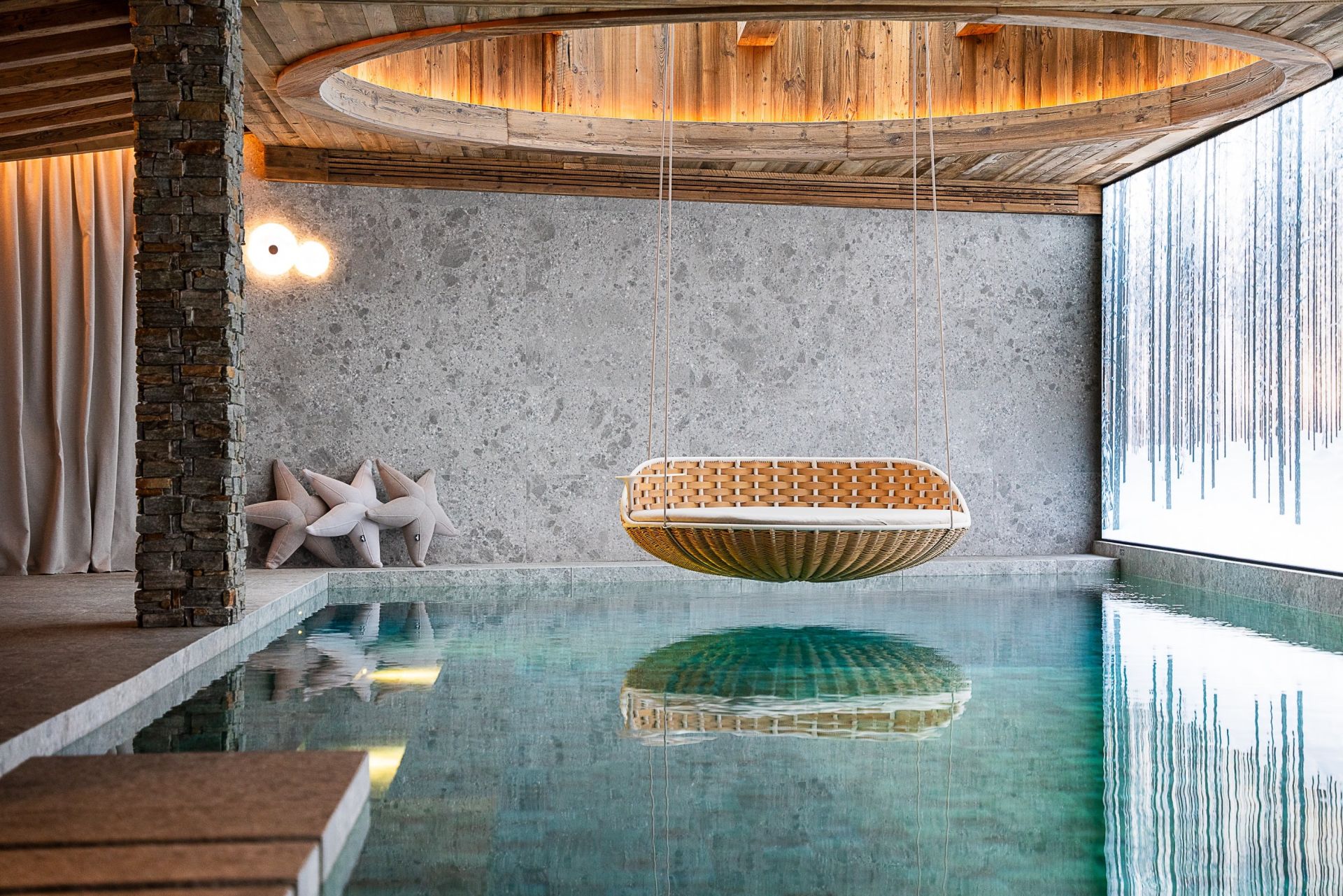 chalet de luxe 11 Pièces en location saisonnière sur COURCHEVEL (73120)