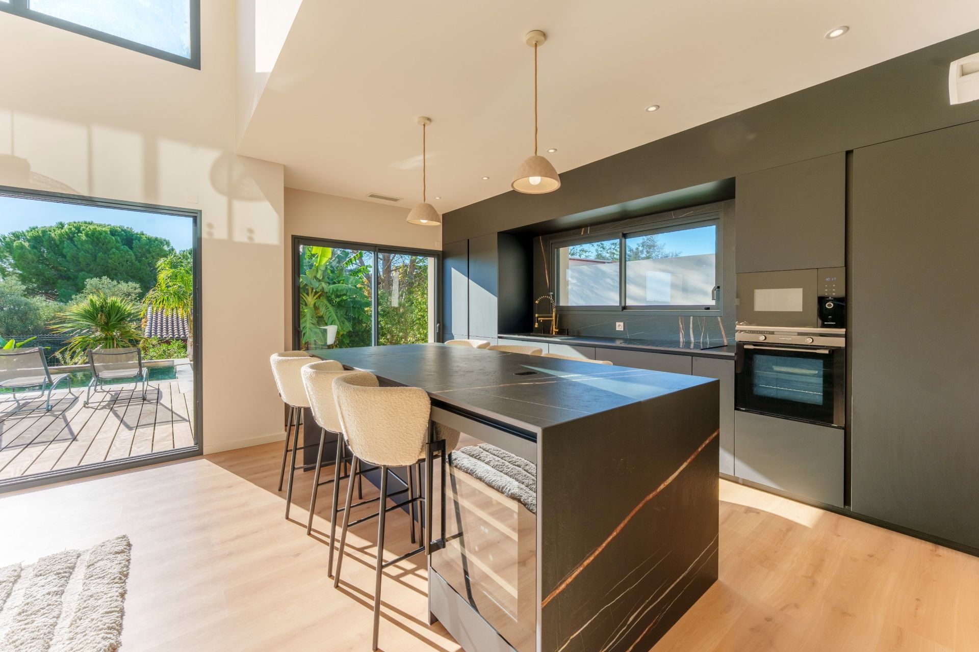 maison de luxe 5 Pièces en vente sur PIGNAN (34570)