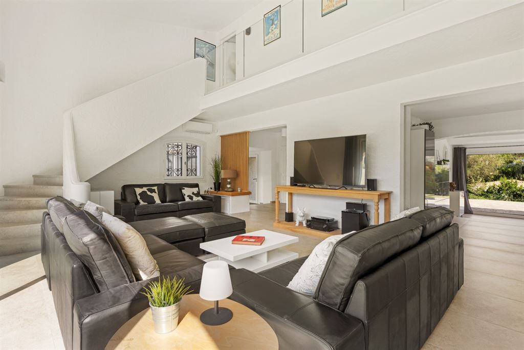 luxury villa 7 Rooms for sale on MOUGINS (06250)