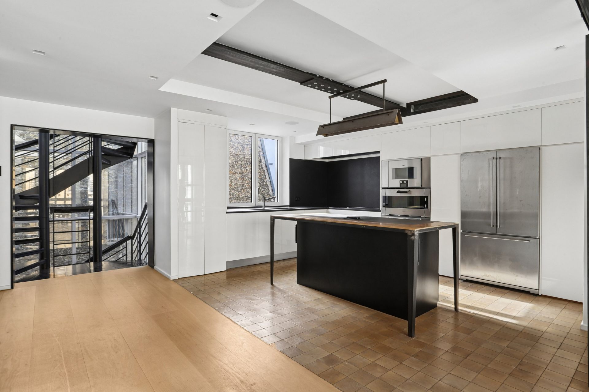 maison de ville 7 Pièces en vente sur PARIS (75016)