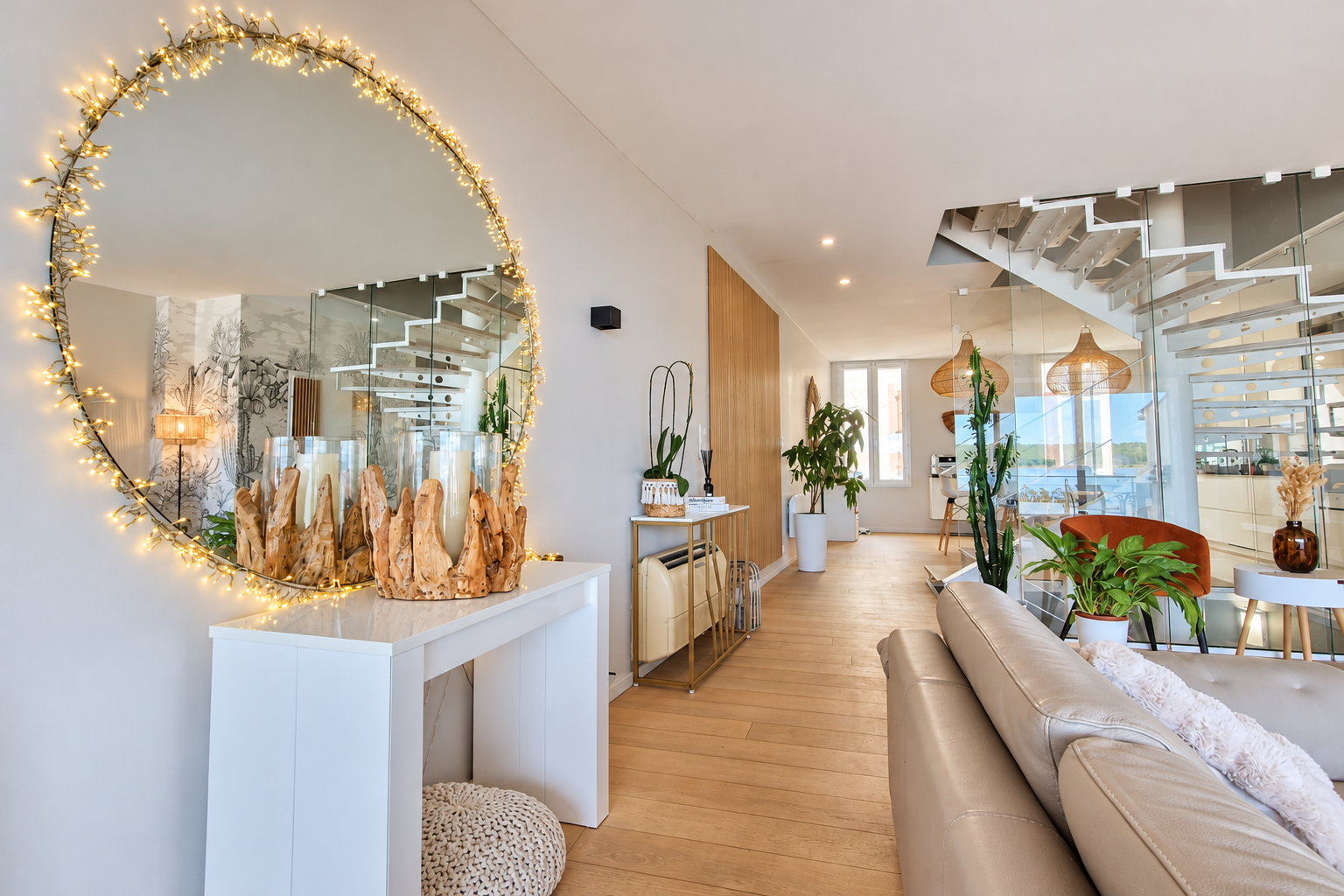 luxury house 6 Rooms for sale on GRUISSAN (11430)