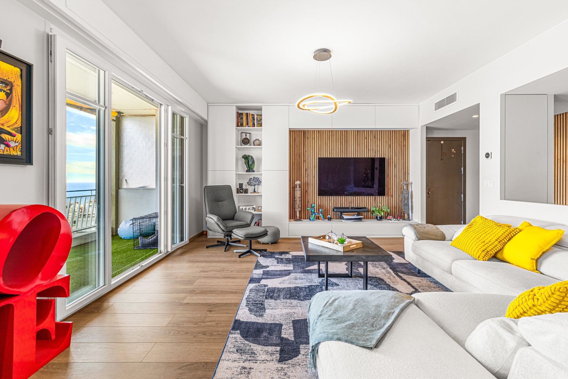 luxury apartment 3 Rooms for sale on NICE (06000)