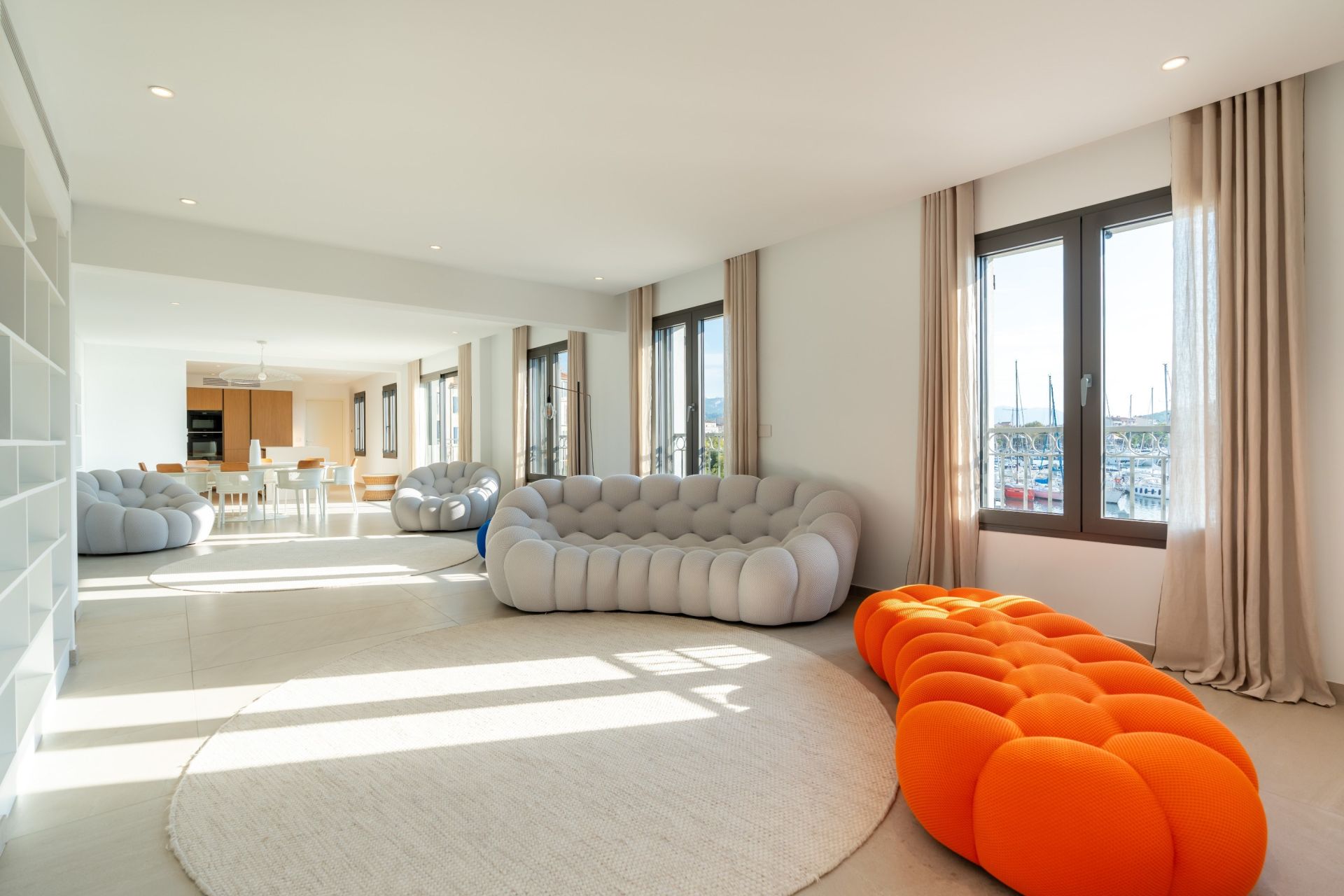 townhouse 5 Rooms for sale on SANARY SUR MER (83110)