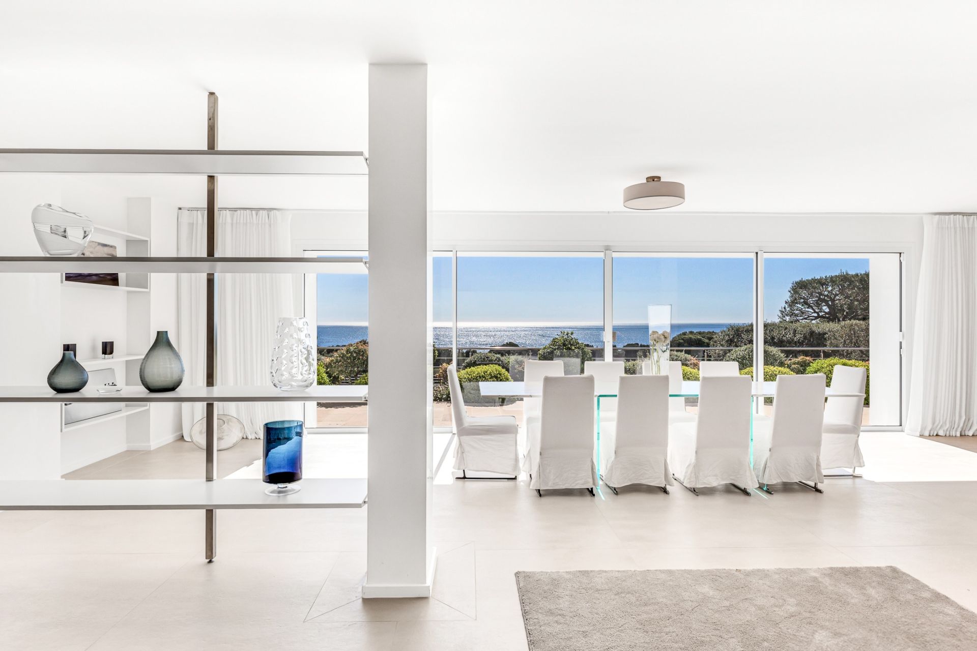 luxury villa 12 Rooms for sale on ST JEAN CAP FERRAT (06230)