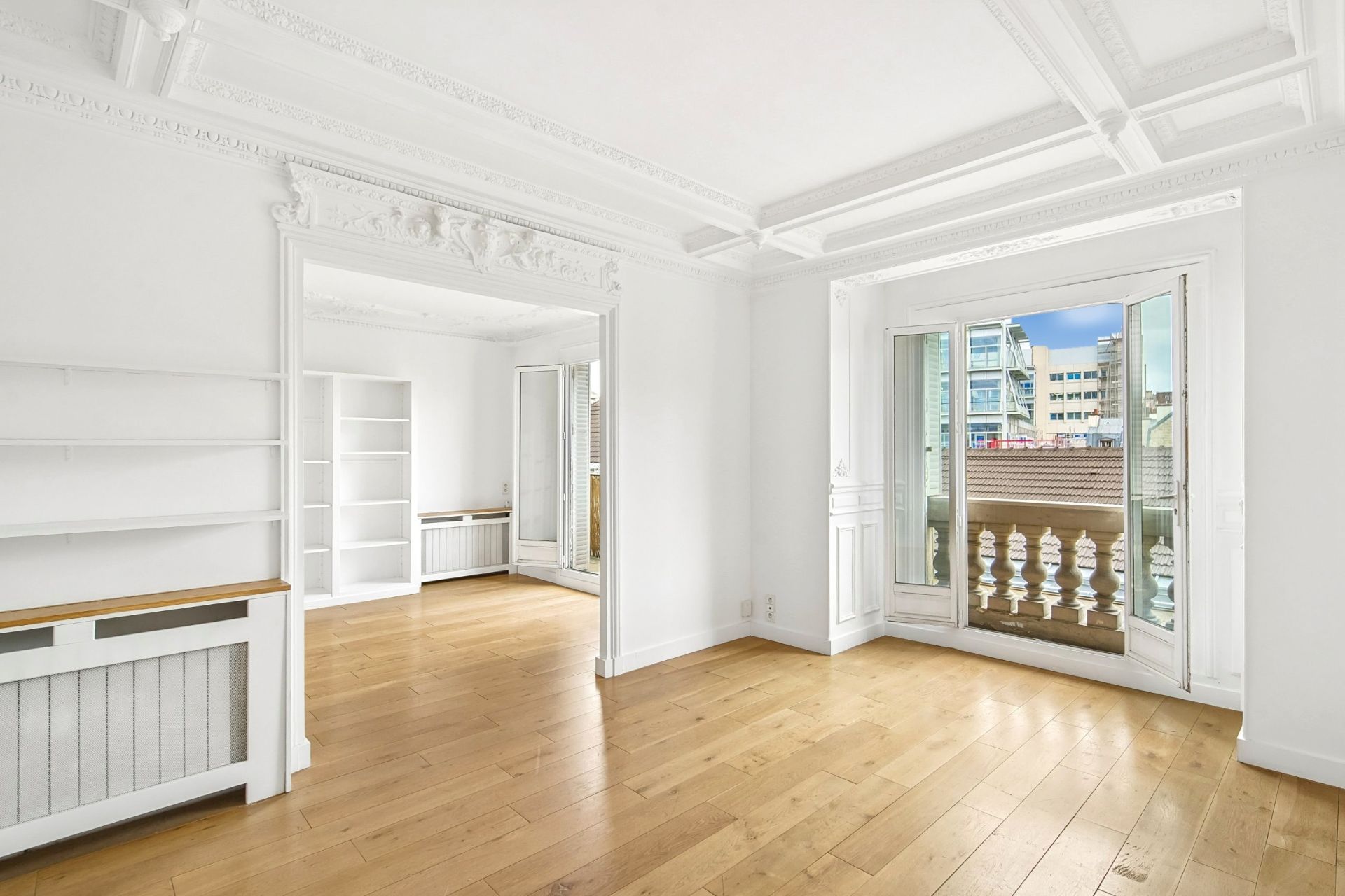 luxury apartment 4 Rooms for sale on PARIS (75017)