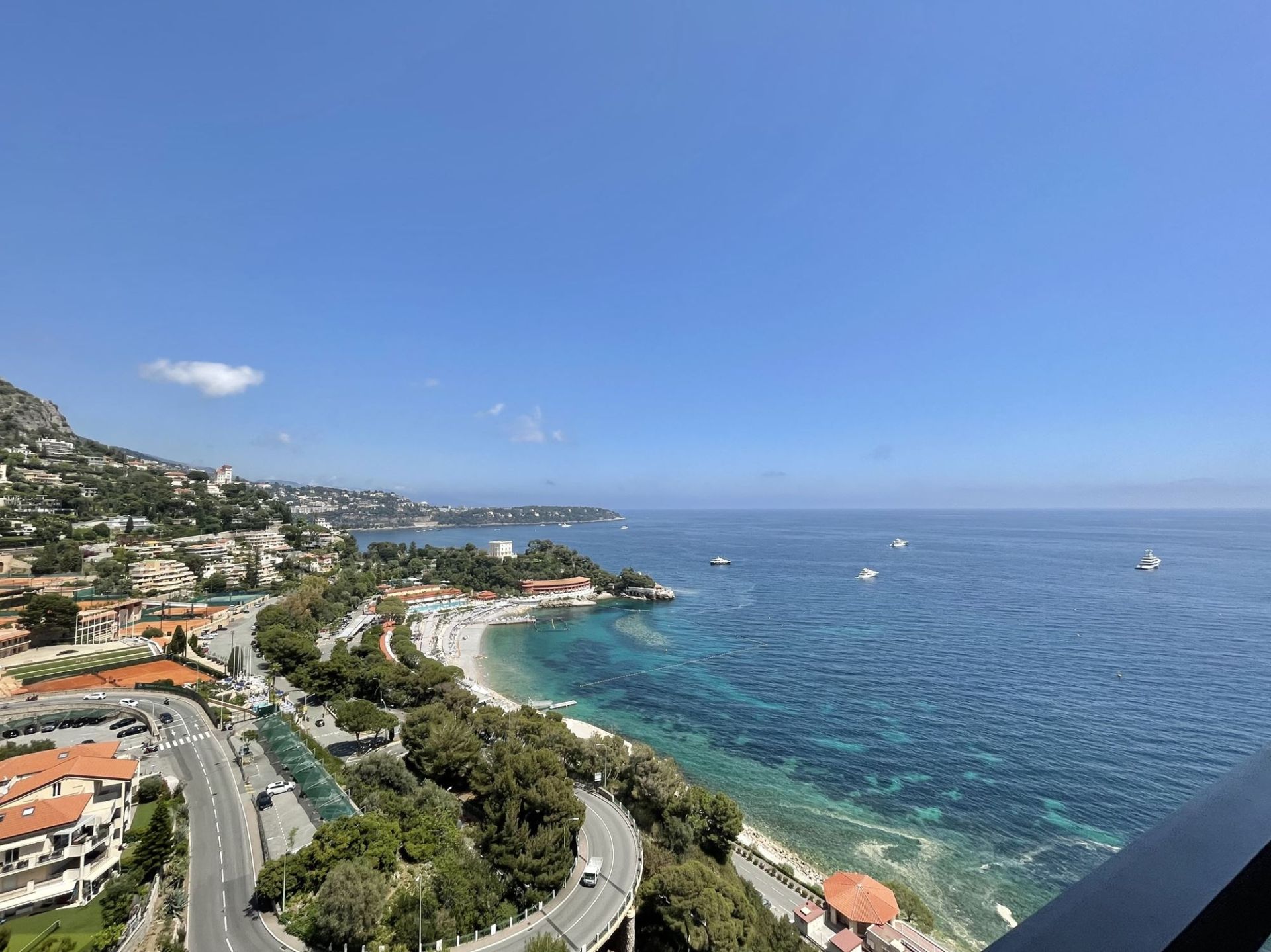 luxury apartment 2 Rooms for rent on MONACO (98000)
