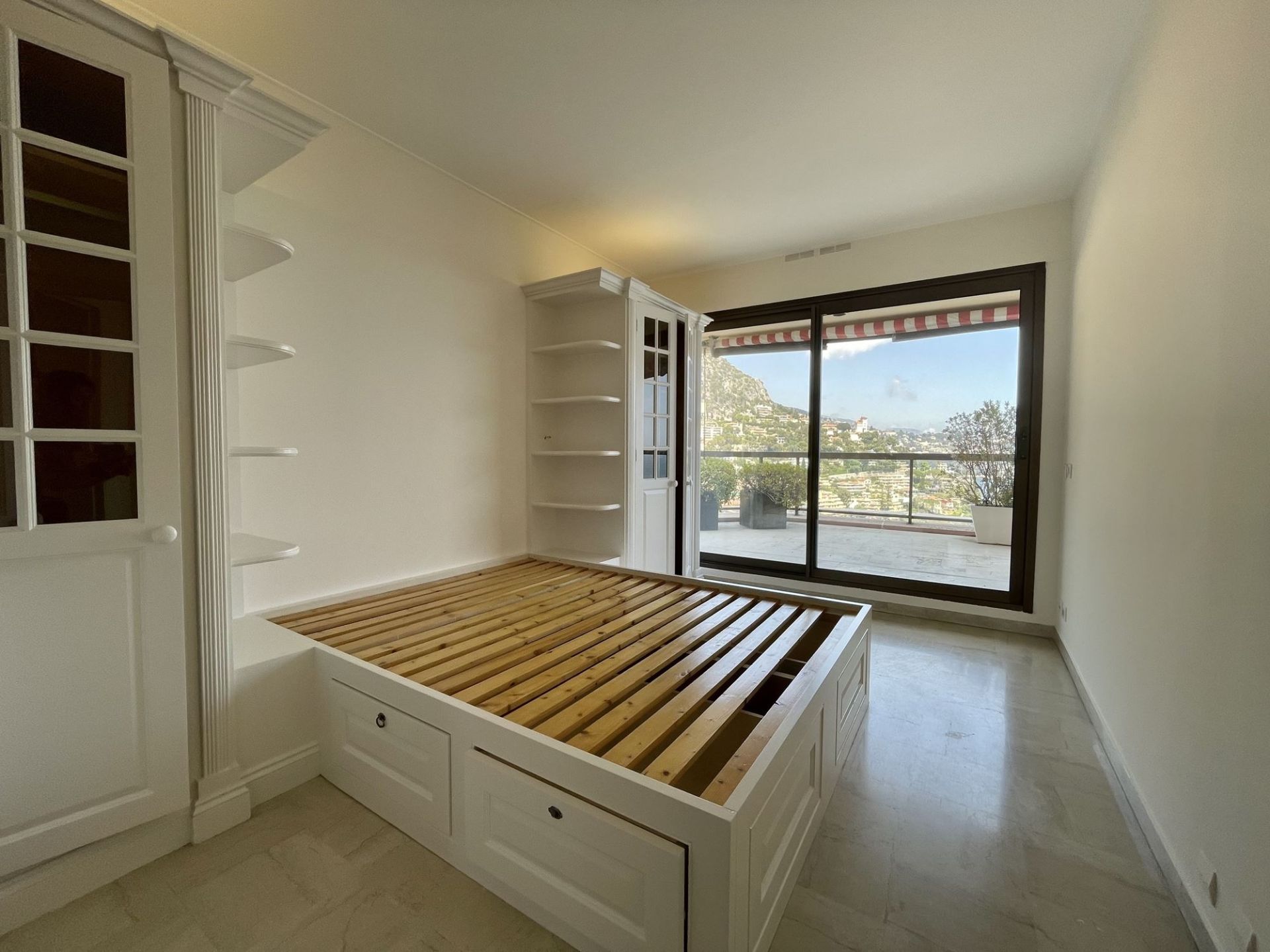 luxury apartment 2 Rooms for rent on MONACO (98000)