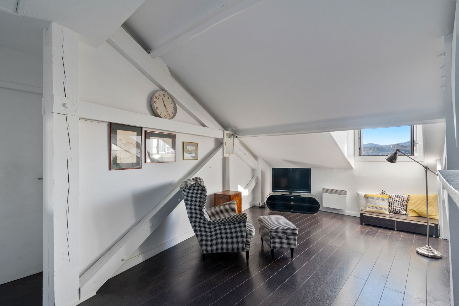 luxury apartment 3 Rooms for sale on ST JEAN DE LUZ (64500)