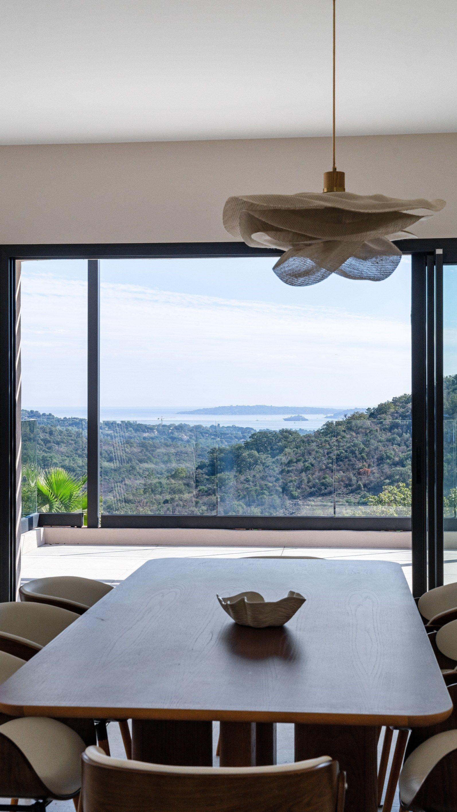 contemporary house 8 Rooms for sale on GRIMAUD (83310)