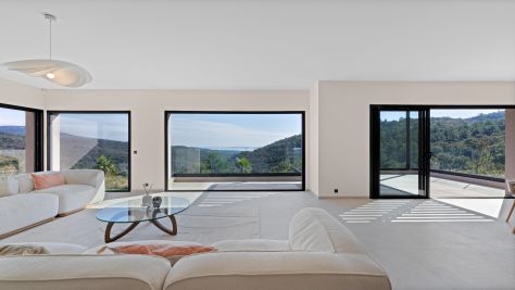 Sale Contemporary house Grimaud 8&nbsp;Rooms 283&nbsp;m²