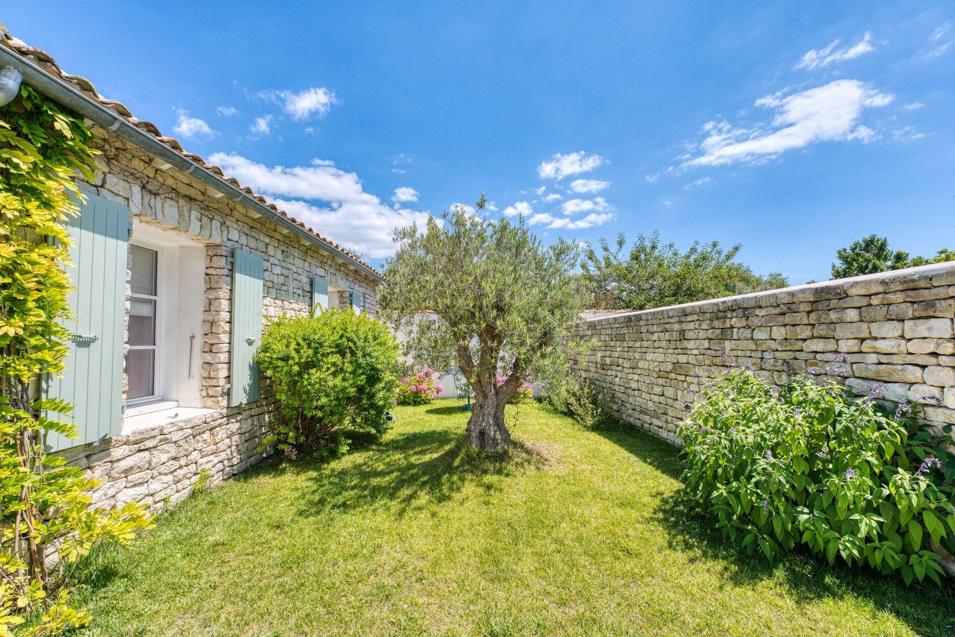 maison de luxe 7 Pièces en vente sur STE MARIE DE RE (17740)