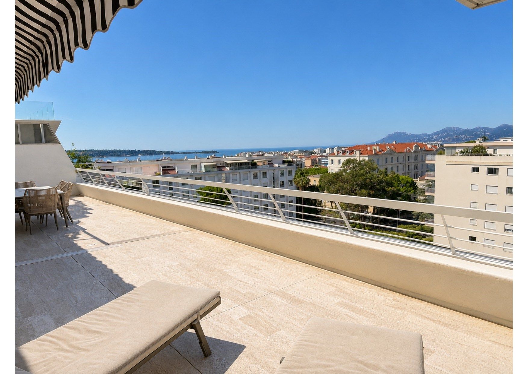appartement de luxe 4 Pièces en vente sur CANNES (06400)