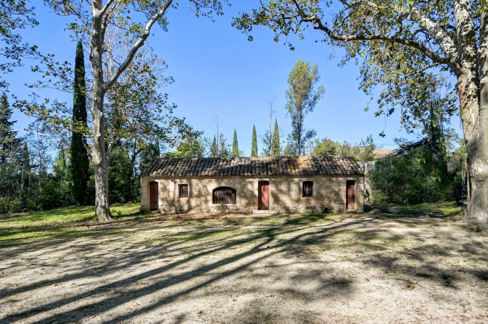 luxury house 10 Rooms for sale on AIX EN PROVENCE (13100)