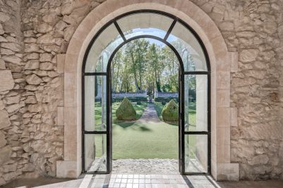 Sale Luxury house Aix-en-Provence 10&nbsp;Rooms 700&nbsp;m²