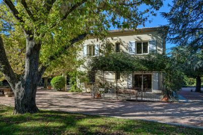 Vente Maison de luxe Aix-en-Provence 5&nbsp;Pièces 205&nbsp;m²