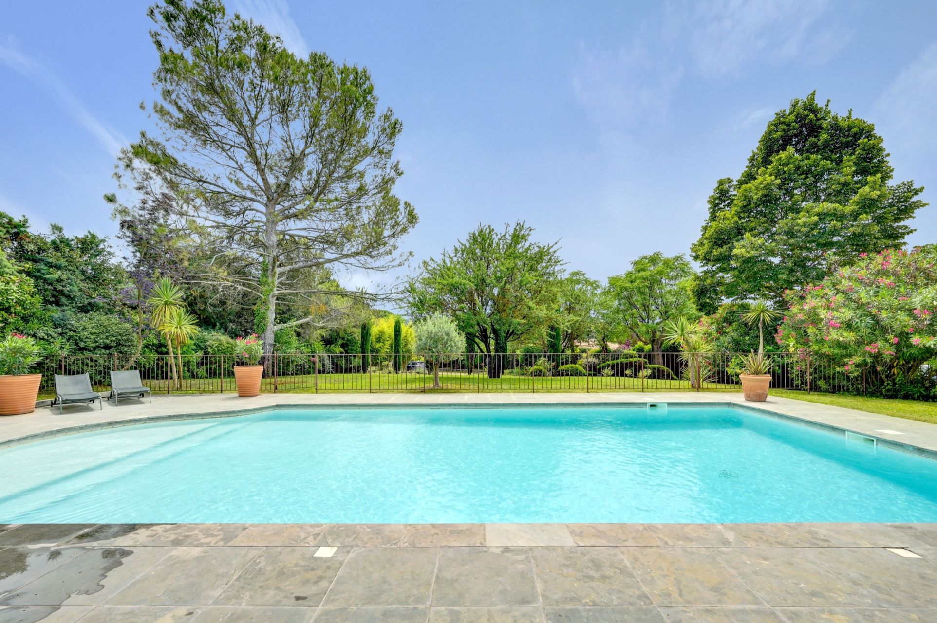 maison de luxe 8 Pièces en vente sur AIX EN PROVENCE (13100)
