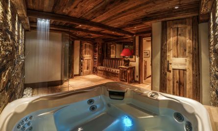 Rental Luxury chalet Courchevel 7&nbsp;Rooms 400&nbsp;m²