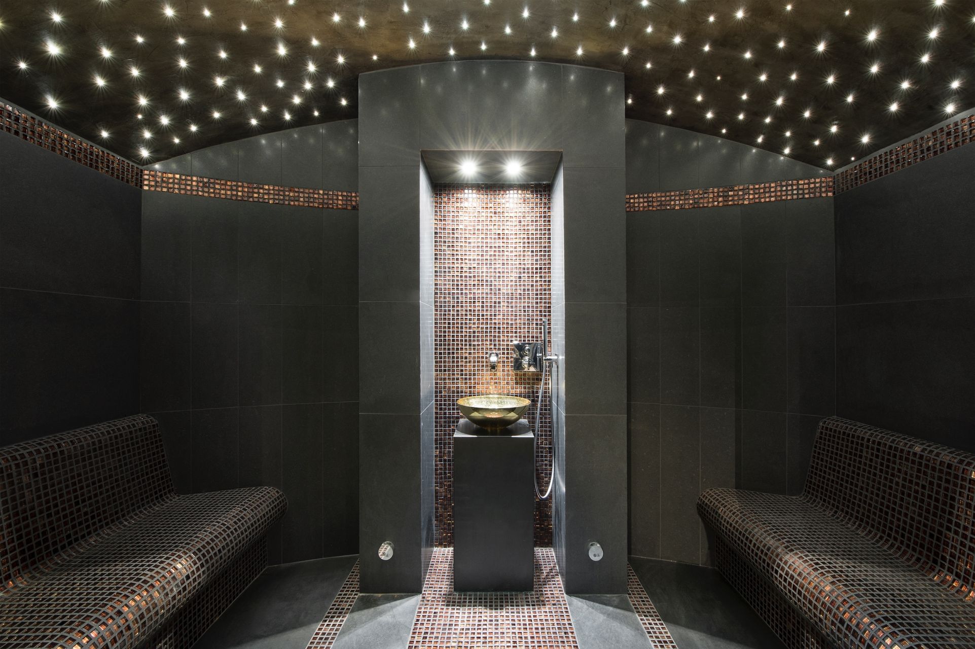 chalet de luxe 8 Pièces en location saisonnière sur COURCHEVEL (73120)