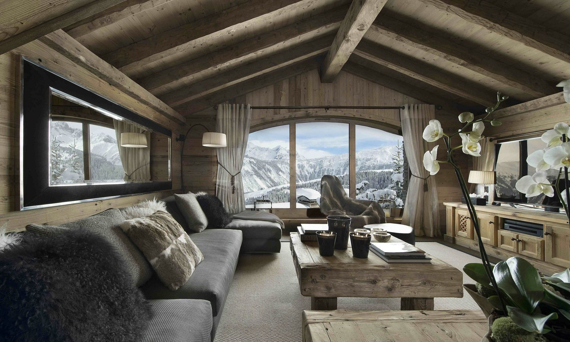 chalet de luxe 8 Pièces en location saisonnière sur COURCHEVEL (73120)