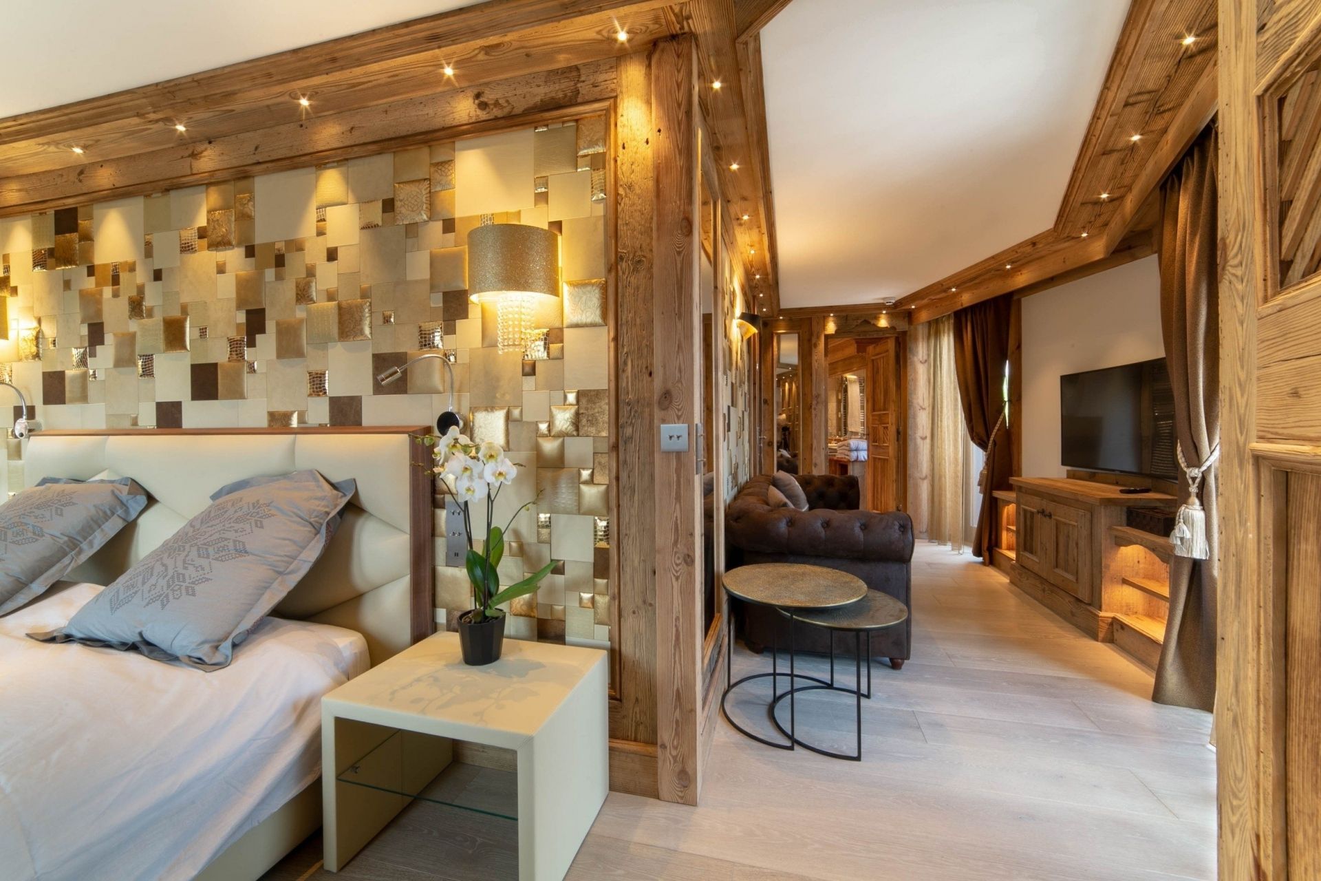chalet de luxe 5 Pièces en location saisonnière sur COURCHEVEL (73120)